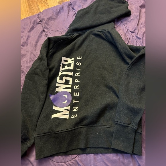 Monster Enterprises black hoodie with a cowl neck size small graphic - Picture 4 of 5